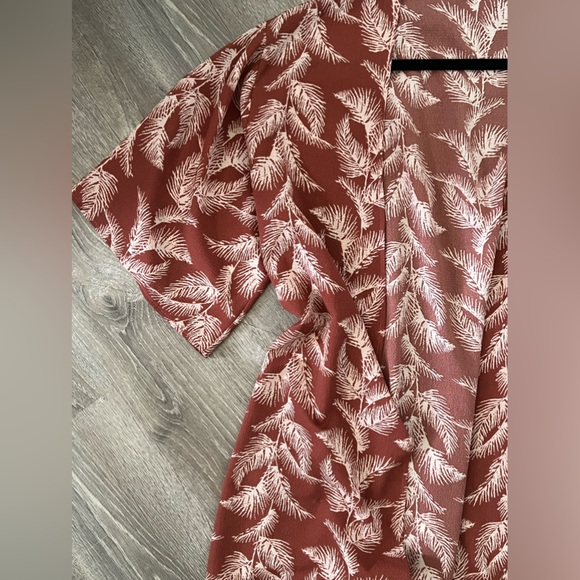 Common crush - Tropical/leaf print kimono in beautiful rust color size S - Picture 3 of 6
